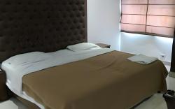 Hotel Khanna Residency 