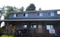 Dwight Riverside Inn