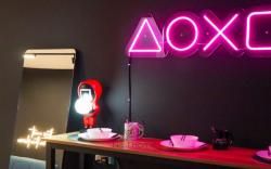 Insta-Neon Studio by NestHome【Twin Tower | CIQ】