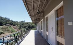 Tea Leaf Stays by Brown Tree Resort