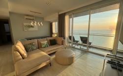 New Penthouse 3BR  30th floor Seaview @ Veranda
