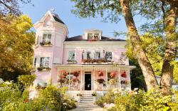 Maison Rose