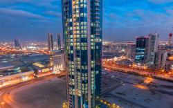 S Plaza Suites Hotel