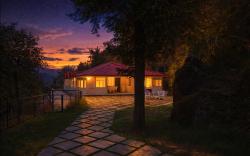 The Hill Crest Mussoorie - 500 mtr from Mall Road