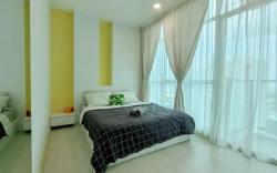 One Bedroom Studio w Pool Near Georgetown for 2pax