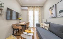 Elegant Mavili Suite by Cloudkeys