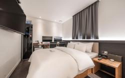 YAJA Pyeongtaek Station