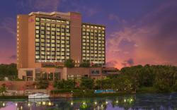 Crowne Plaza Kochi By IHG