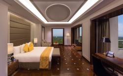 Crowne Plaza Kochi By IHG