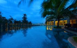Crowne Plaza Kochi By IHG