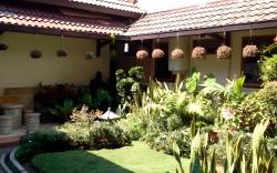Armi Hotel