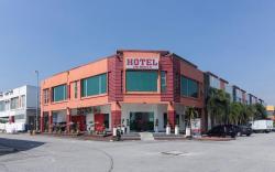 Night Queen Hotel (Kota Warisan)
