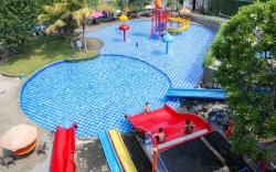Oasis Siliwangi Hotel & Waterpark