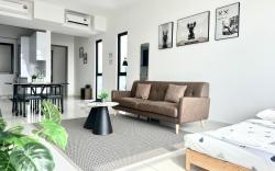 Beacon - Skypool Executive 2BR2Bath Suite #6pax 
