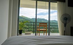 Glenview Hotel and Homestay