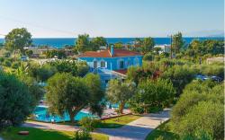 Filoxenia Apartments and Studios