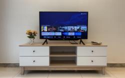 R&F 1bedroom City & Sea View Cozy Apartment