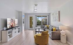 4804 Cayview Avenue #305