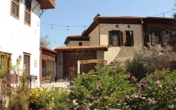 Konak Macha Boutique & Lounge