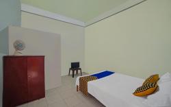 SPOT ON 92600 Mandiri Inn