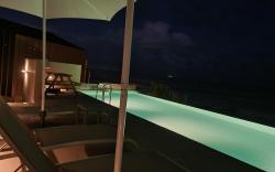 THE VILLAS OCEAN Antique