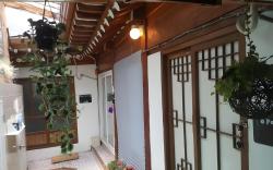 ICOS Hanok Guesthouse 1 for Female
