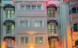 Aristocrat Hotel