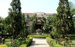 Jungle Safari Resort
