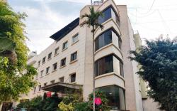 C Suites Business Hotel