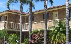 Hawks Nest Motel