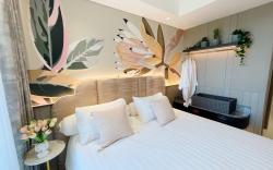 Gold Coast Sea View Apartments by Rentrooms