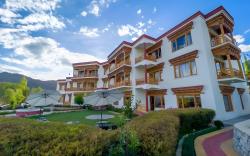 Hotel Trikaya 