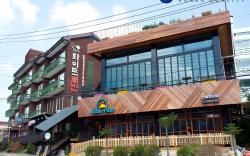 Goodstay White Cabin Pension (Korea Quality)
