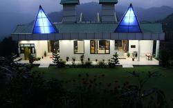 Flag House Resort (18 Kms From Shimla)