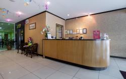 Twin Hotel