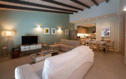 Linas Home - Kalamata Mediterranean Villas