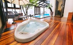 Wonju John and Jane Pool Villa