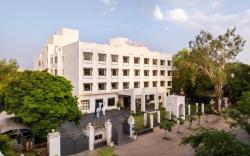 Golden Tulip Udaipur