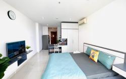 ❤️Jolie Home❤️private flat★Free Pool⭐5' to airport