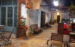 Hoa Lan Motel & Homestay 
