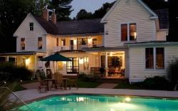 George Brooks House B&B