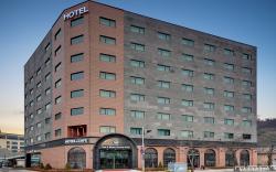 Sea & Moon Tourist Hotel