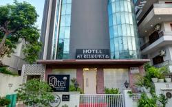 Qotel Comfort AT Residency Kaushambi Anand Vihar