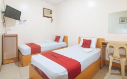 RedDoorz @ Asiana Pension Inn Mandaue City