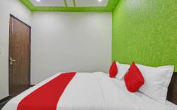 OYO 812858 AJ Guest House