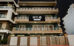 Super Hotel O Subhash Chowk Near Medanta Hospital Formerly L B Residency
