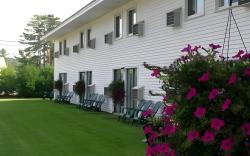 Yankee Clipper Inn