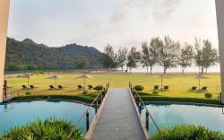 La Isla Pranburi Beach Resort