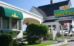 Claddagh Motel & Suites