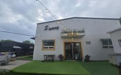 Eulwangri Suwanee Pension